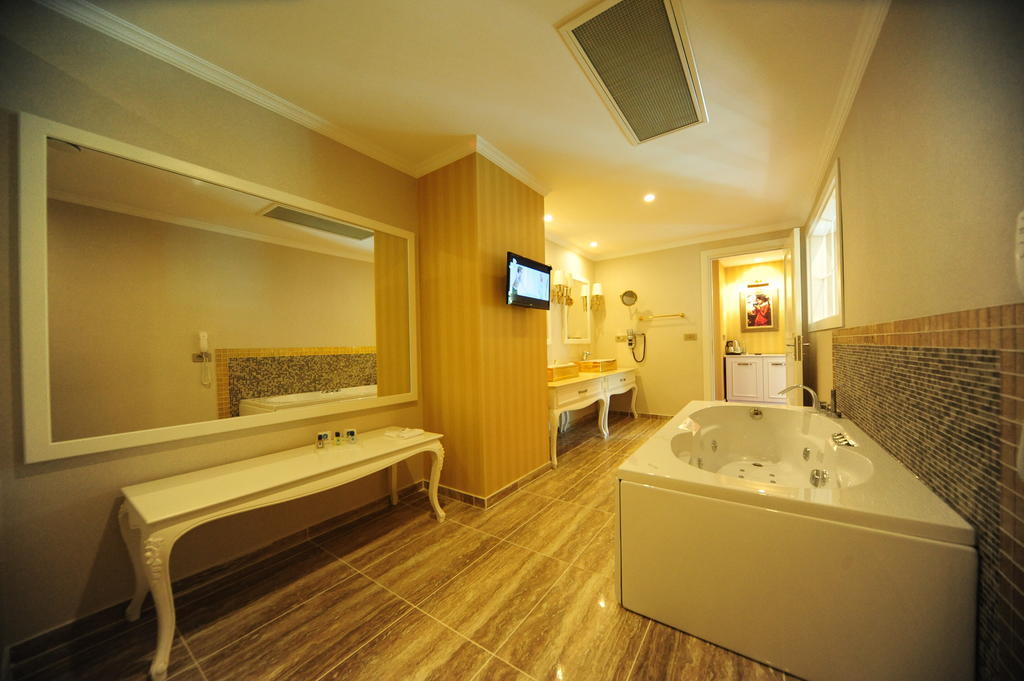 Grand Gocek Hotel Quarto foto